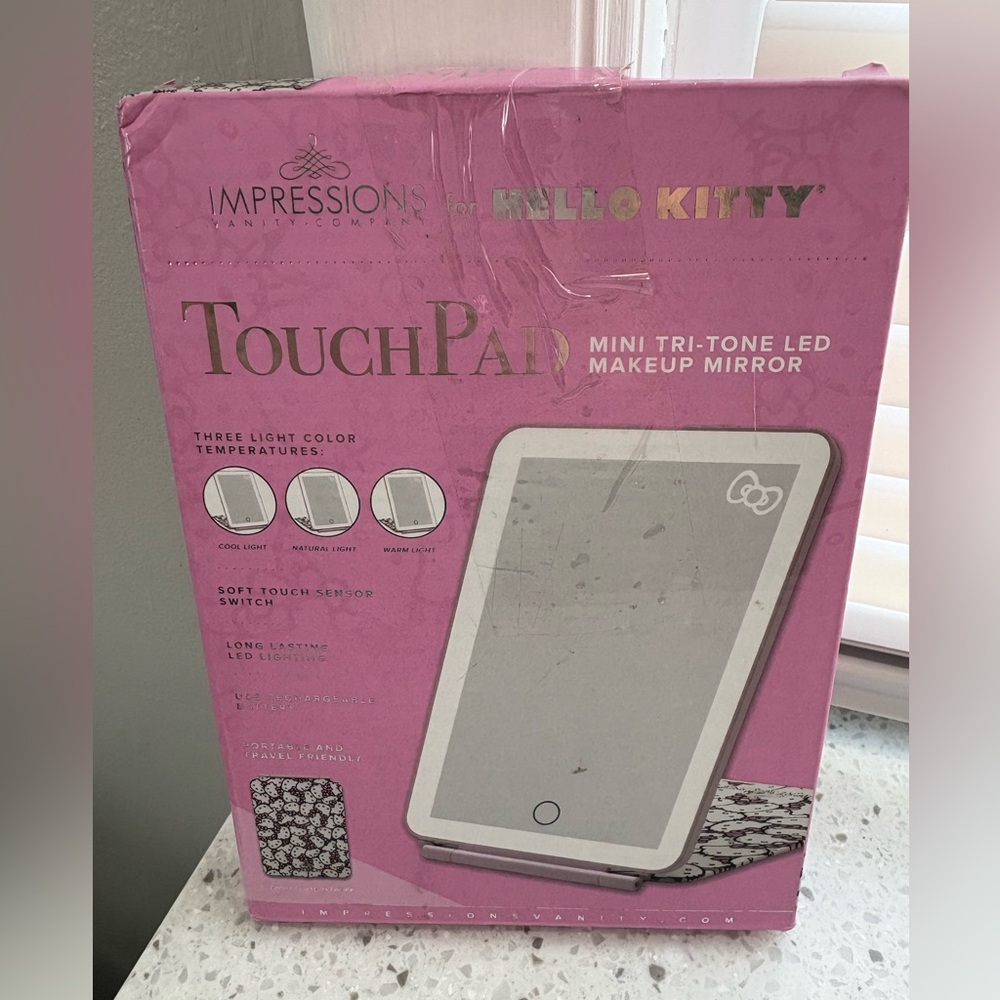 Hello Kitty TouchPad Mini Tri-Tone LED Makeup Mirror